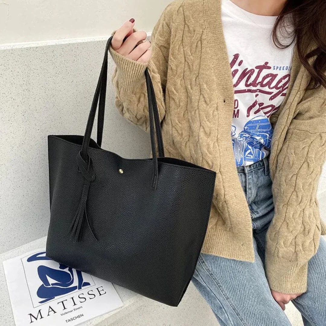 Tessa - Klasična velika torba za rame sa detaljem pompona