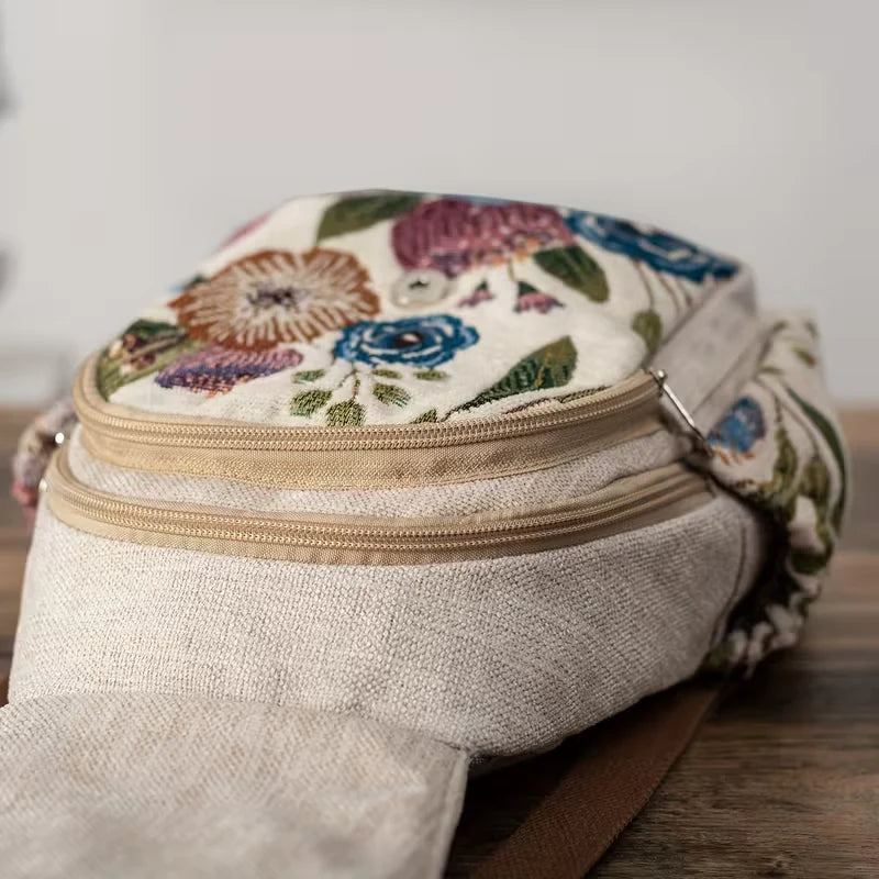 Ivin prirodni muzej | Boho laneni cvetni ranac